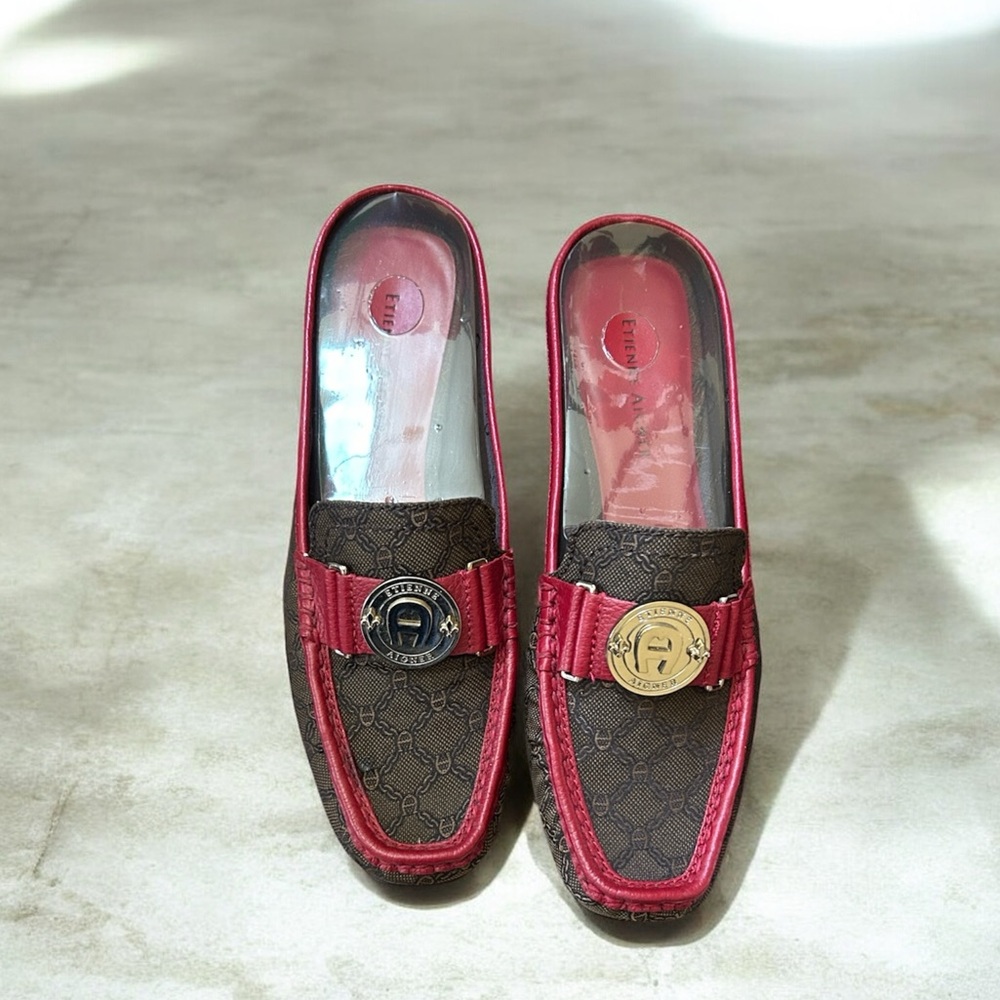 Women’s Etienne Aigner Classic Monogram Red Cloth and Leather Flat Mules Size 7